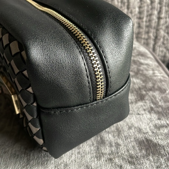 Christian Lacroix - Picture 2 of 9